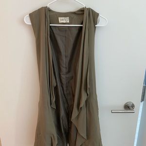Nordstrom/jolt sleeveless vest